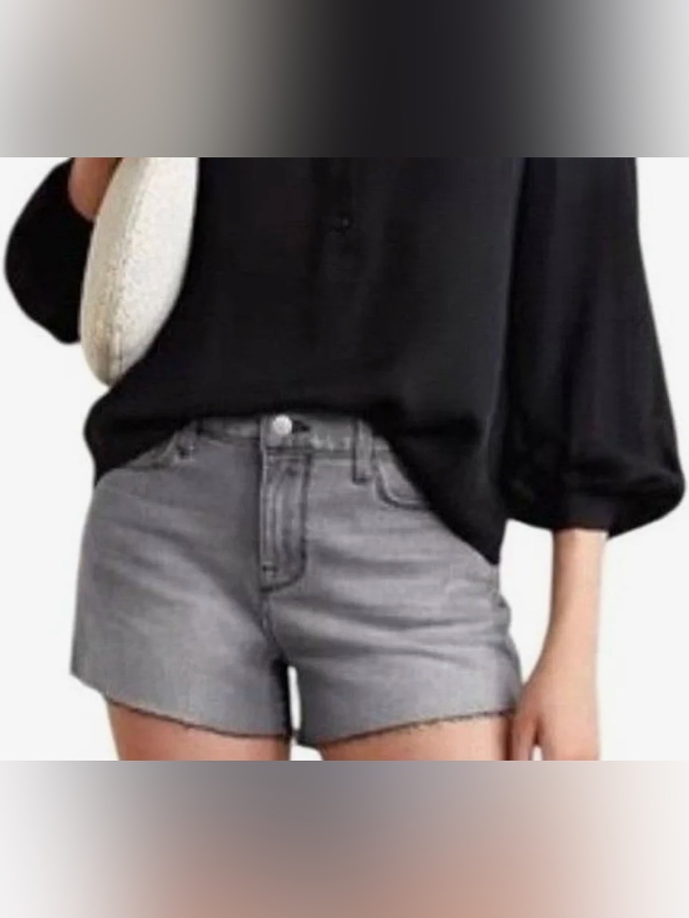 L'AGENCE Audrey Misty Grey Mid Rise Short SZ 30 worn 1x Excellent Condition